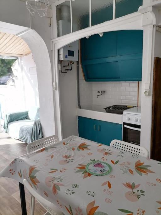 Maison De Pecheur Cour Privee En Centre Ville Saint-Gilles-Croix-de-Vie Exteriör bild